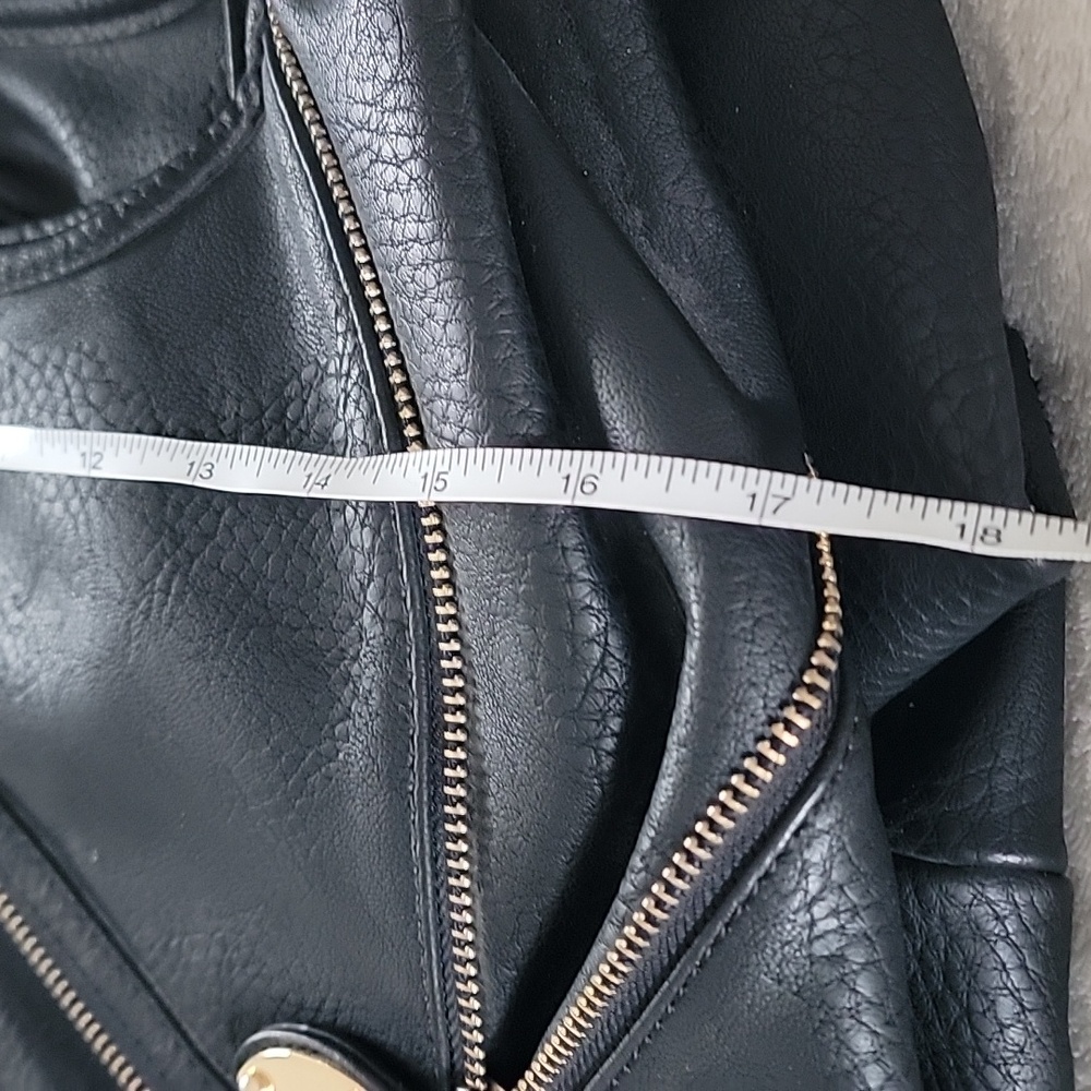 Just Fab Three Compartment Large Black Leather Zipper Purse - Picture 8 of 9